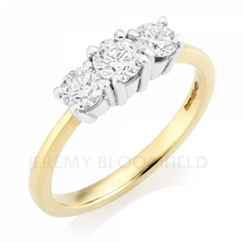 18ct Gold 3 Stone Ring 0.71ct GVS1