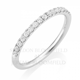 Diamond Half Eternity Ring in 18ct White Gold with 0.27ct GVS diamonds